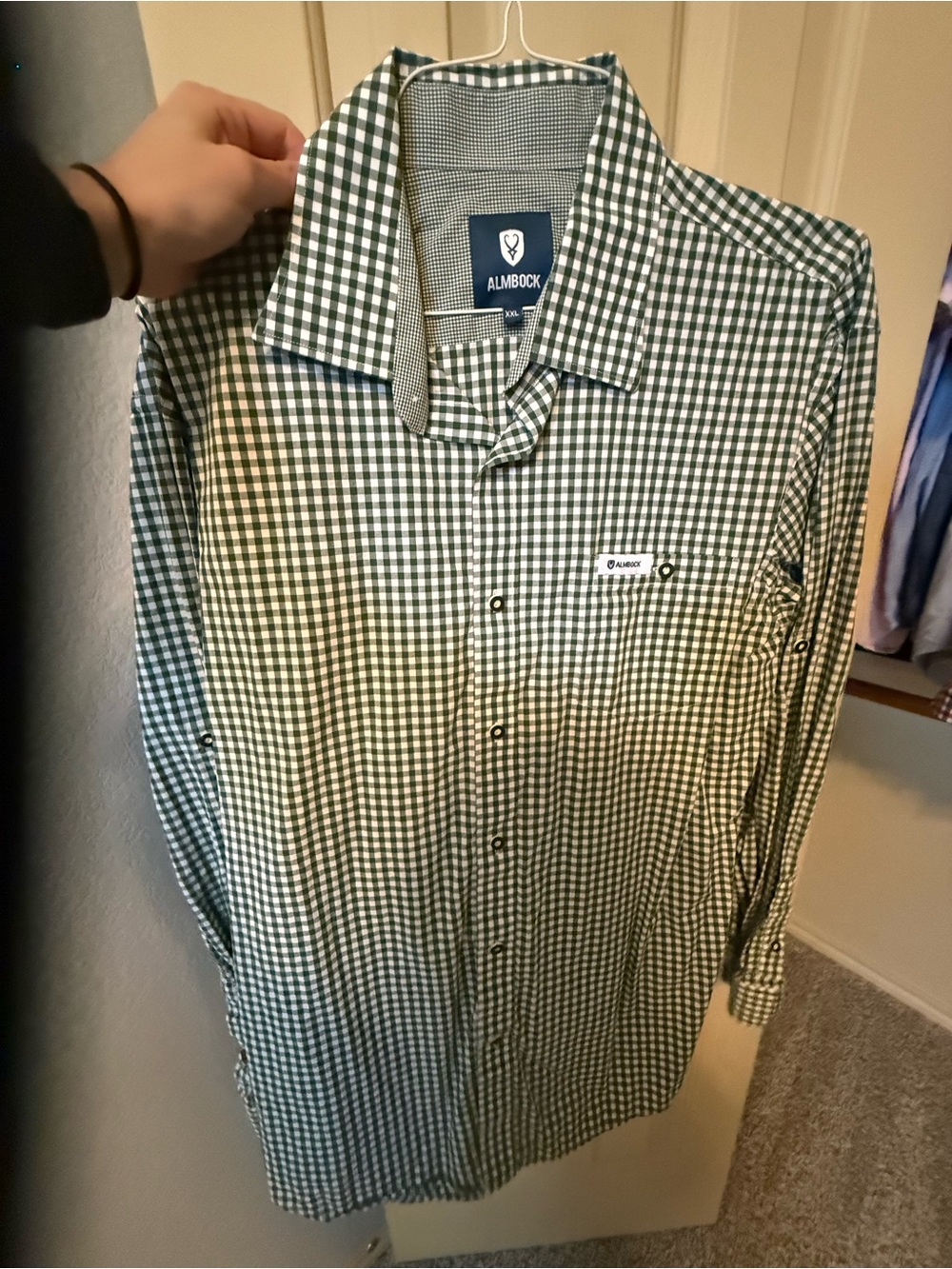 Almbox Men's Green Gingham Button-Down Shirt